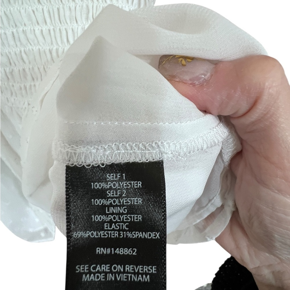 Torrid White Textured Peplum Blouse - Picture 3 of 5